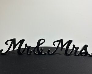"Mr & Mrs" Table Sign - Black