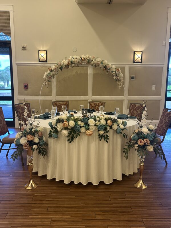 Custom Floral Centerpieces - Image 4